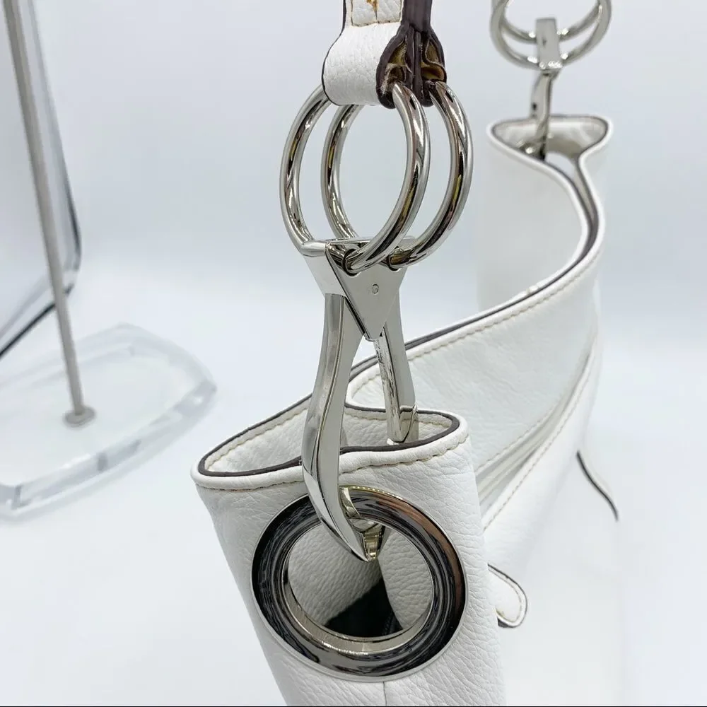 White Hobo Bag w/chunky Silver Rings‎